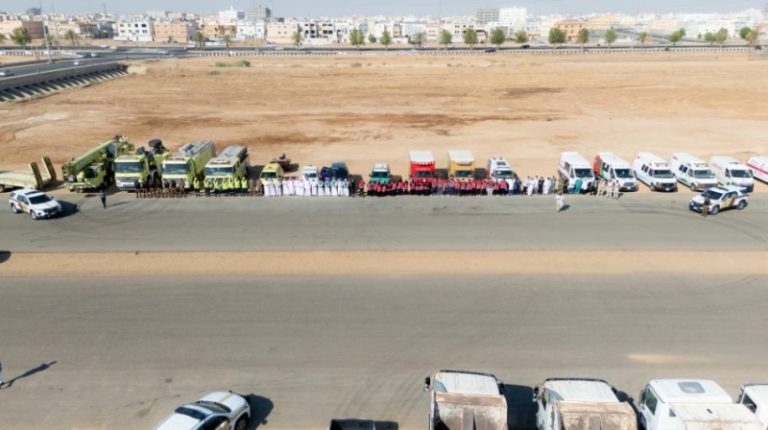 أمانة تبوك وجهات حكومية تنفذ فرضية لمواجهة السيول والفيضانات