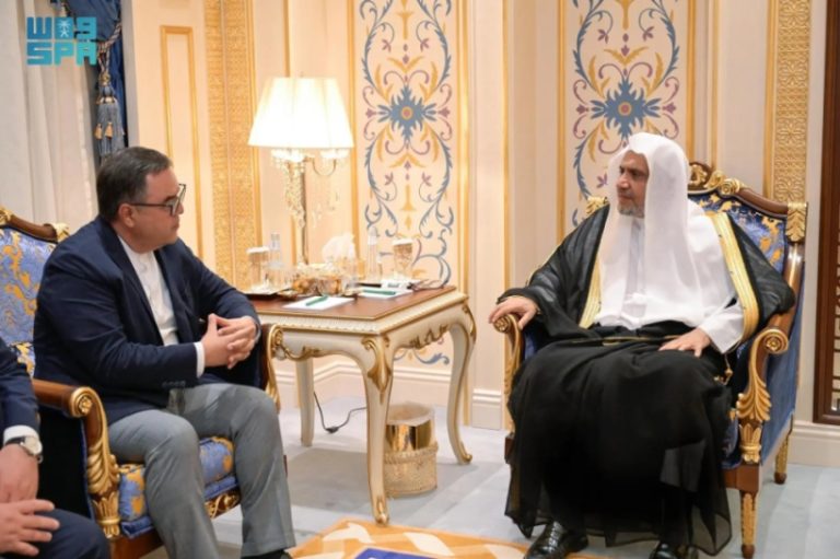 استقبال مميز للأمين العام لرابطة العالم الإسلامي لرئيس مركز الحضارة الإسلامية الأوزبكي