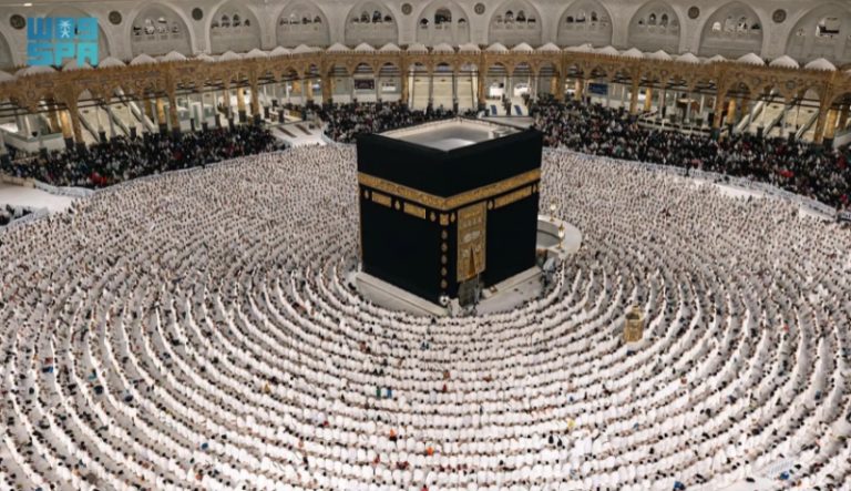 بدء الدورة الصيفية التأصيلية في المسجد الحرام