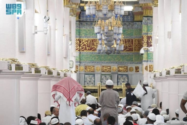 توافد 1.9 مليون مصلٍ على الروضة الشريفة خلال موسم حج 1446هـ