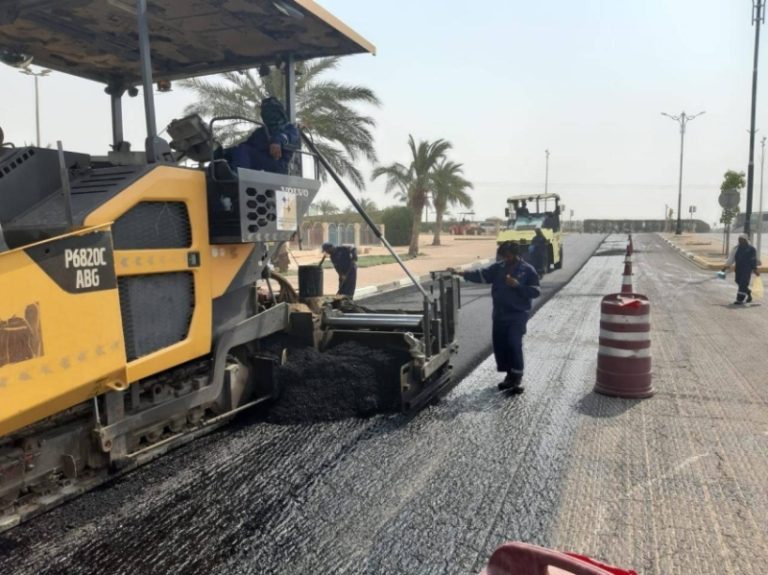 مشاريع السفلتة مستمرة في بقيق