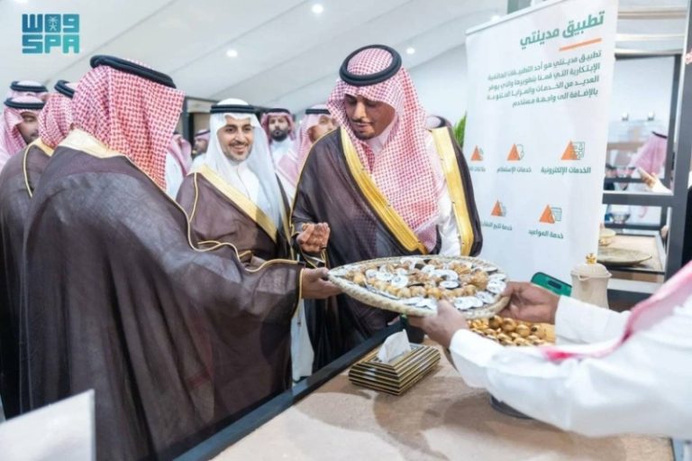 موسم تمور الدرعية يُدشّن بمشاركة وزير “البيئة” ودعماً لجودة التمور السعودية