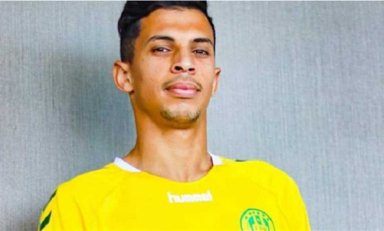 نادي مودرن سبورت يعلن رسمياً عن ضم الجزائري آدم رجم من شبيبة القبائل