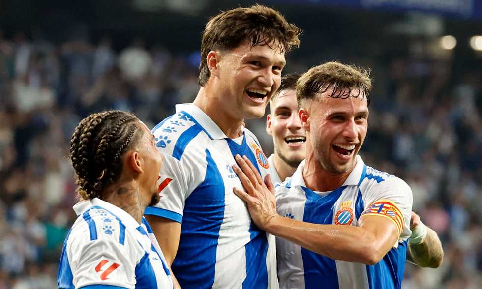 رغم ركلة ألفاريز الرائعة.. إسبانيول يصعق أتلتيكو مدريد وبلباو يحبط عودة إشبيلية
بدأ أتلتيكو مدريد مشواره في الدوري الإسباني بالخسارة أمام إسبانيول 2-1 في الجولة الأولى.
الإثنين، 18 أغسطس 2025 - 00:42