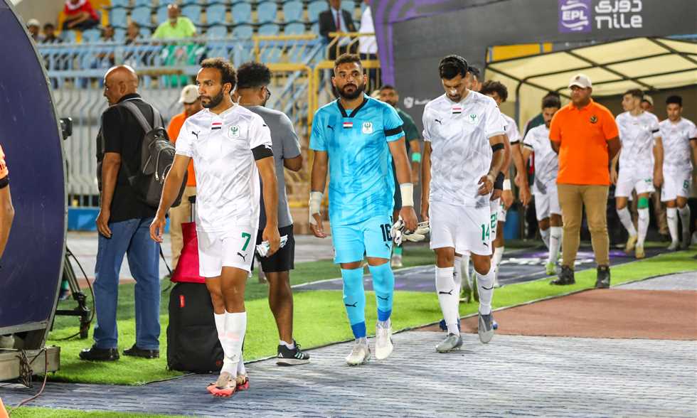 خبر في الجول - إصابة محمود حمدي حارس المصري بشد في الخلفية
تعرض محمود حمدي حارس مرمى المصري للإصابة خلال مواجهة الفريق ضد الاتحاد السكندري.
السبت، 09 أغسطس 2025 - 11:43