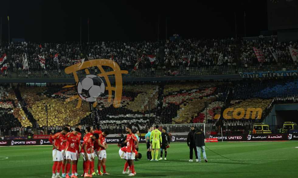 مصدر من الأهلي لـ في الجول: تقدمنا بشكوى لرابطة الأندية ضد جماهير الزمالك بسبب الهتافات المسيئة
تقدم النادي الأهلي بشكوى رسمية لرابطة الأندية ضد جماهير الزمالك عقب مرور أول جولة من الدوري المصري.
الأحد، 10 أغسطس 2025 - 17:19