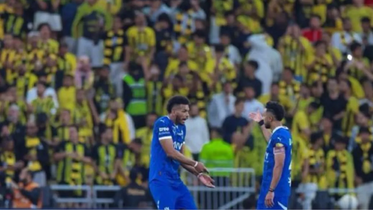 الهلال يعلن استبعاد علي البليهي في معسكر ألمانيا قبل ودية بالينغين