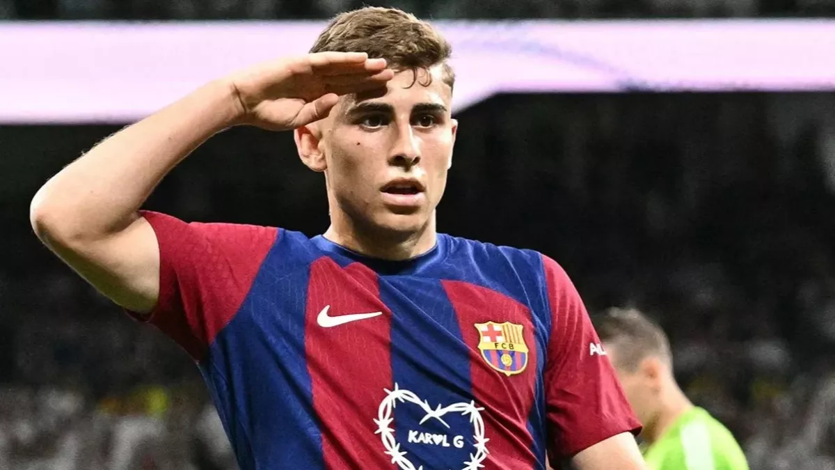 برشلونة يحسم موقفه من رحيل فيرمين لوبيز