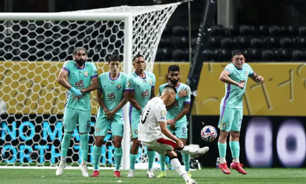 تأجيل انطلاق دوري أبطال الخليج لأسباب تنظيمية
قررت الأمانة العامة للاتحاد الخليجي لكرة القدم تأجيل انطلاق دوري أبطال الخليج للأندية 2025-2026.
الأربعاء، 13 أغسطس 2025 - 16:17