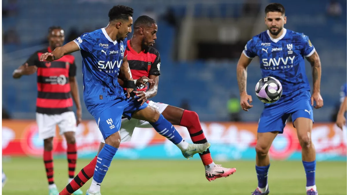 الكشف عن حكام مواجهات الهلال والنصر في افتتاح دوري روشن