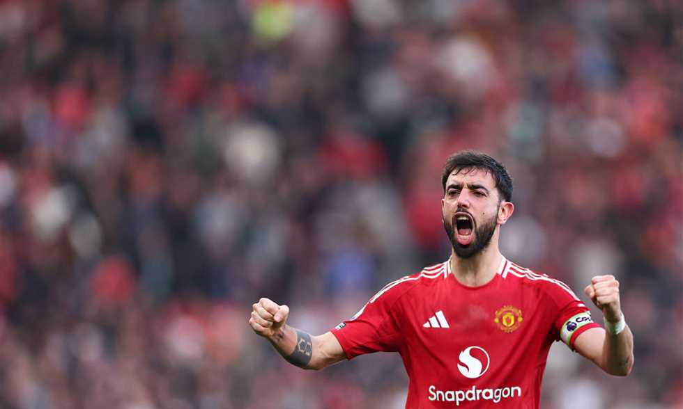 رومانو يكشف حقيقة مفاوضات النصر مع برونو لضمه
كشف فابريزيو رومانو الصحفي الشهير في شبكة سكاي سبورتس حقيقة مفاوضات نادي النصر السعودي مع برونو فيرنانديز لاعب مانشستر يونايتد لضمه خلال فترة الانتقالات الصيفية الحالية.
الأحد، 03 أغسطس 2025 - 18:52