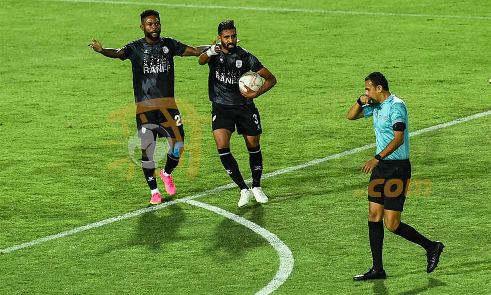 طارق مجدي حكما لمباراة مودرن سبورت ضد الأهلي
أعلنت لجنة الحكام في اتحاد الكرة المصري تعيين طارق مجدي حكما لمباراة مودرن سبورت ضد الأهلي في الجولة الأولى من الدوري المصري.
الجمعة، 08 أغسطس 2025 - 16:13