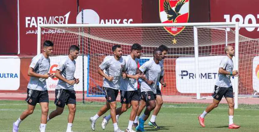 تأكد غياب «خماسي» الأهلي عن صدام بيراميدز بالدوري.. مصير إمام عاشور