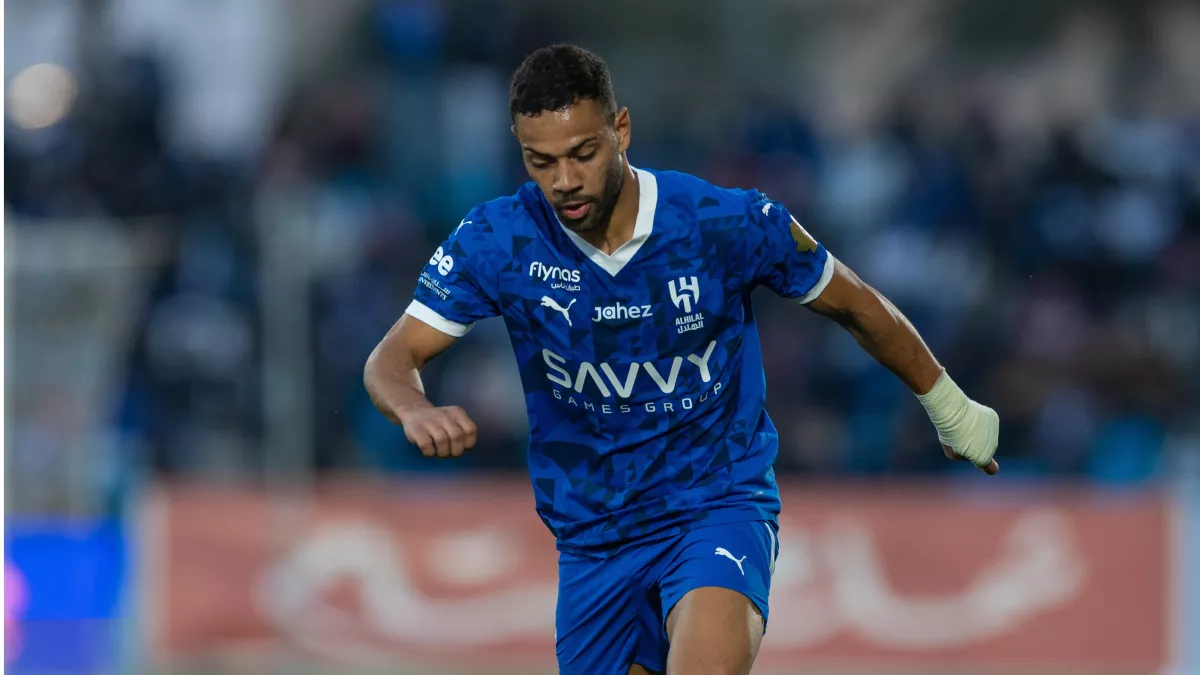 "لن يغادر دوري روشن".. فريق عاصمي ينقذ لودي من جحيم دكة الهلال