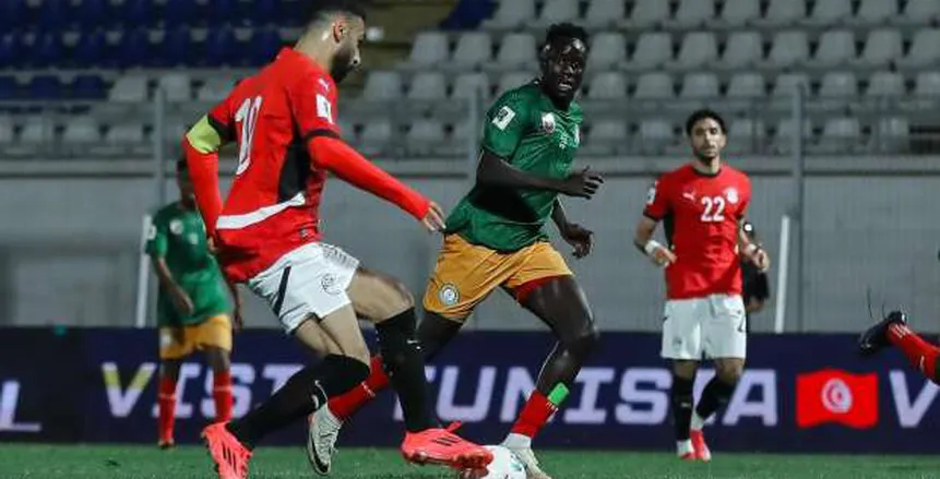 موعد انضمام محمد صلاح وعمر مرموش لمعسكر منتخب مصر