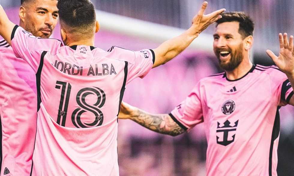 مدرب إنتر ميامي يكشف موقف ميسي وألبا من مواجهة أورلاندو في كأس الدوريات
كشف خافيير موراليس المدرب المساعد في إنتر ميامي موقف ليونيل ميسي من المشاركة ضد أورلاندو سيتي في كأس الدوريات.
الأربعاء، 27 أغسطس 2025 - 12:44