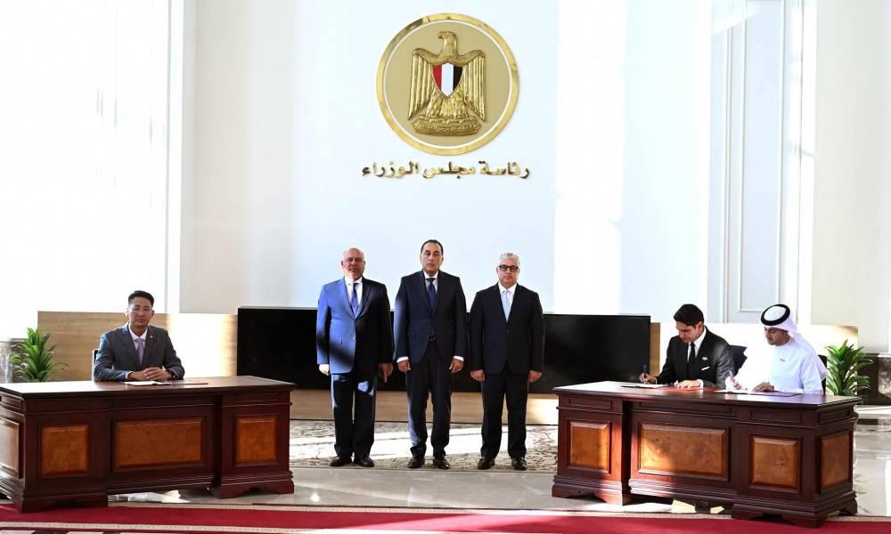 مصر تنشئ مجمعاً صناعياً للألواح الشمسية بـ220 مليون دولار