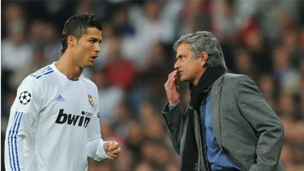 مورينيو يجدد علاقاته القديمة بريال مدريد.. لخطف نجم الملكي