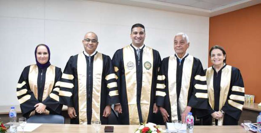 إدارة المصري تهنئ محمد موسى عضو المجلس لحصوله على درجة الدكتوراه