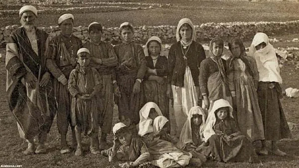 القويز وش يرجع ... أصل عائلة القويز