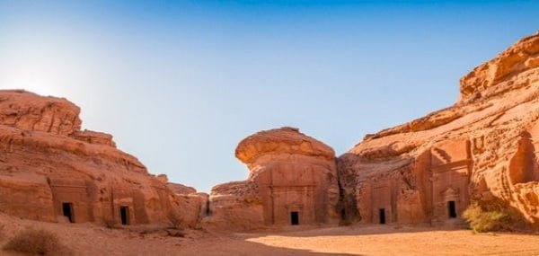 اين كانت تسكن قبيلة عاد؟ وما هي قصة قوم عاد وما مصيرهم؟