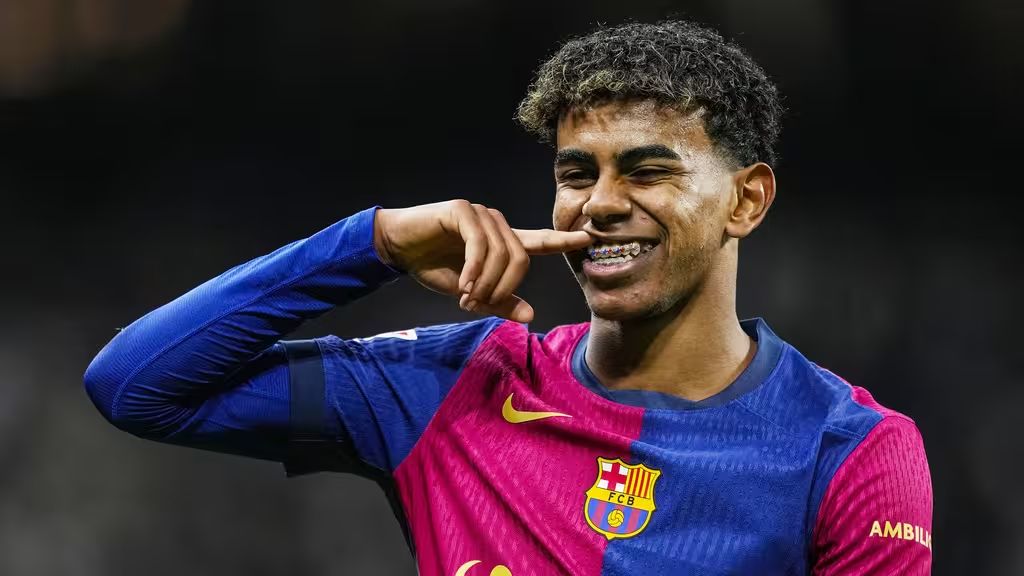 حصري | لامين جمال: برشلونة قادر على تحقيق دوري الأبطال هذا الموسم