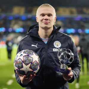 هالاند هدف ريال مدريد الأول حال رحيل فينيسيوس