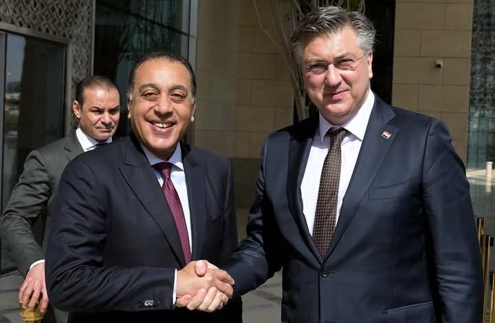 مصر وكرواتيا توقعان مذكرة تفاهم لتعزيز التعاون الاستثماري