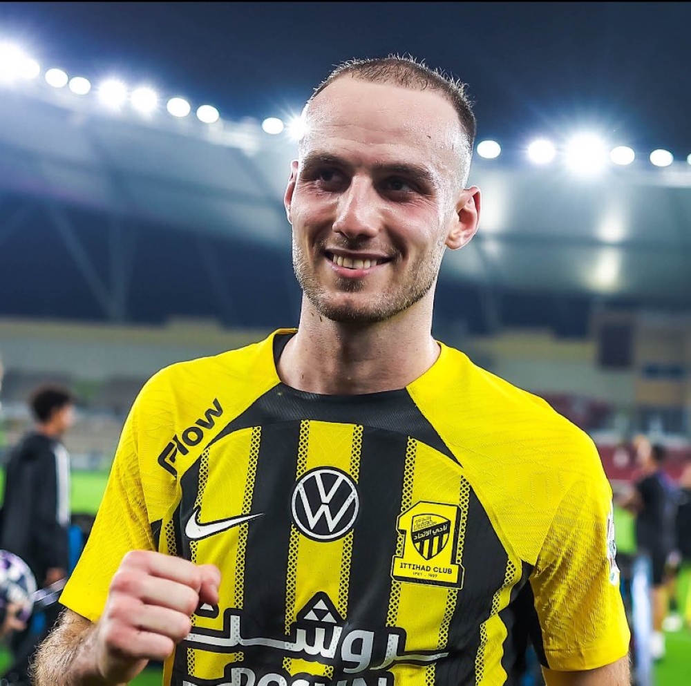 الاتحاد يستعد لمواجهة الرياض عودة ميتاي وغياب كانتي وفابينيو