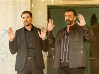 فيلم The Seven Dogs