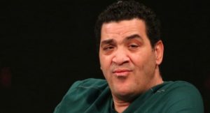 طاهر أبو ليلة يفاجئ تامر حسني وبهاء سلطان بأداء أغنية “زعلت”