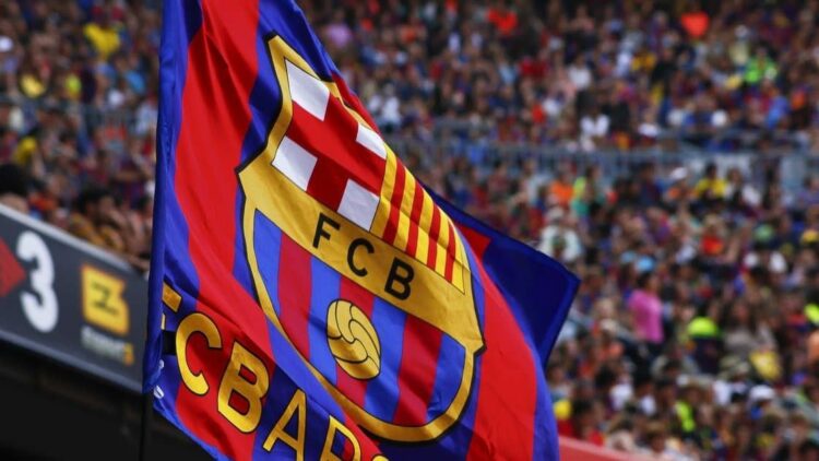“بنفيكا في اختبار صعب أمام برشلونة وسط غيابات وإيقافات محتملة”