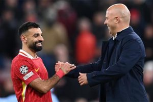 أرني سلوت: محمد صلاح يتمتع بقوة ذهنية كبيرة بعد تمديد عقده مع ليفربول