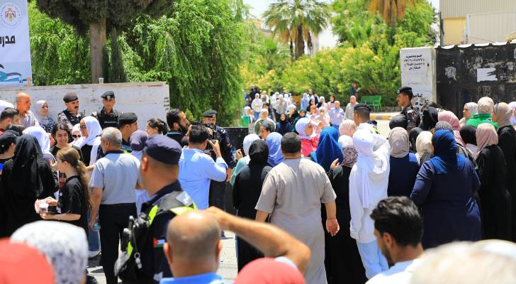 136 ألف طالب يتقدمون للتوجيهي بالنظام الجديد لأول مرة هذا الخميس