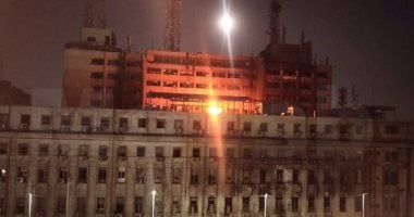 بث مباشر.. تجدد اشتعال النيران داخل مبنى سنترال رمسيس