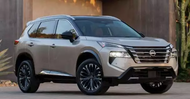 نيسان X-Trail 2025 الجديدة