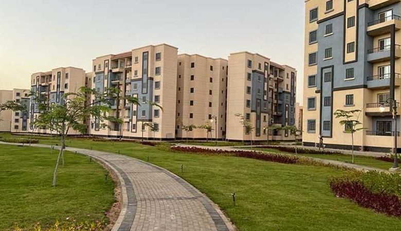 شقق الإسكان الاجتماعي