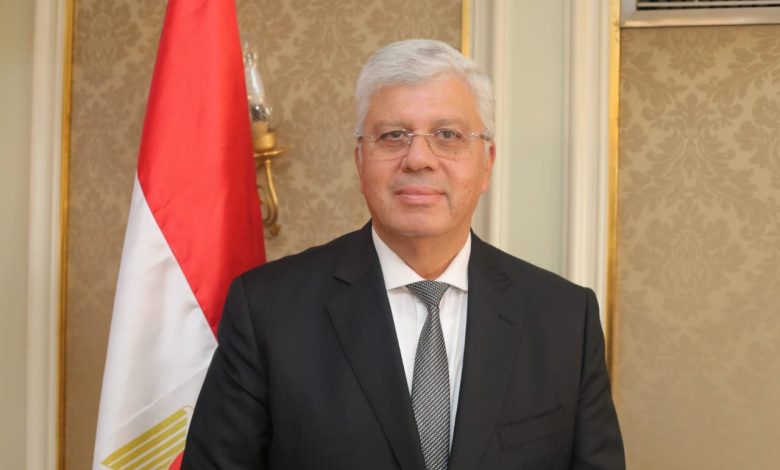 وزير التعليم العالي، الدكتور أيمن عاشور