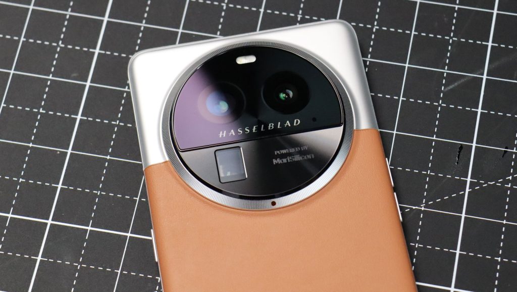 استكشف مميزات Oppo Find X6 Pro وFind X7 Pro 2025 بكاميرات مذهلة وتصميم مذهل ينافس الأسماء الكبرى