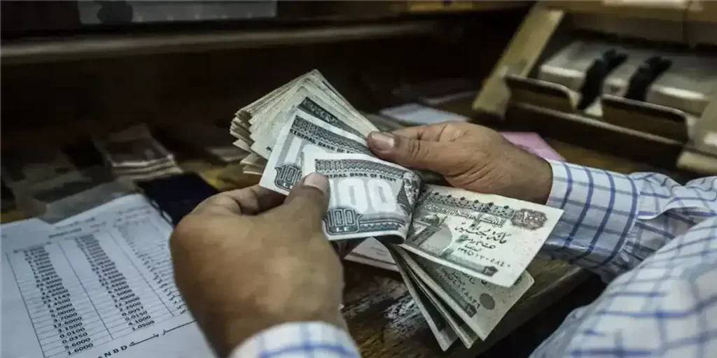 كيفية حساب معاشات يوليو 2025 مع الزيادة الجديدة 15 بالمئة لتلبية احتياجات المتقاعدين المصريين