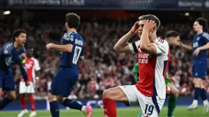 أرسنال يستعد لضم نجم الدوري الإنجليزي بعد إتمام صفقة جيوكيريس
