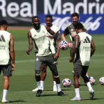 ريال مدريد يطلب من ألابا فسخ عقده.. والنجم النمساوي يرفض ويتمسك بالبقاء حتى 2026