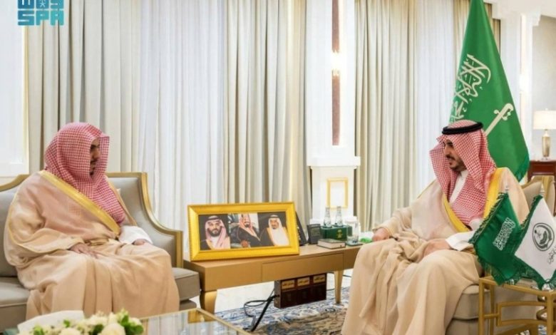 أمير الجوف يستقبل مدير الشؤون الإسلامية بالفرع المحلي