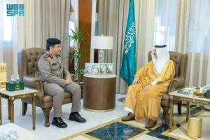 أمير الشرقية يثمن إنجازات مكافحة المخدرات ويكرّم المتميزين من الضباط والأفراد
