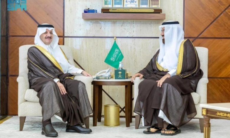 أمير الشرقية يستعرض جهود فرع وزارة الشؤون الإسلامية في موسم حج 1446