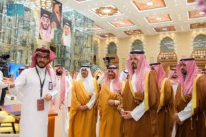 أمير المدينة يؤكد: ملتقى المناطق منصة وطنية لاستعراض التجارب الناجحة