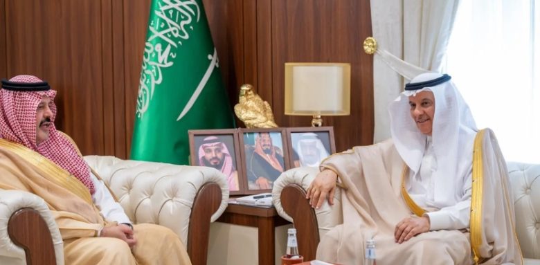أمير حائل يستقبل وزير البيئة والزراعة  
زيارة وزير البيئة والمياه إلى حائل  
استقبال وزير الزراعة بمكتب أمير حائل