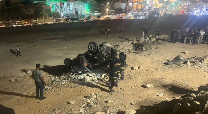 إصابة 8 أشخاص إثر تدهور مركبة في الزرقاء الجديدة