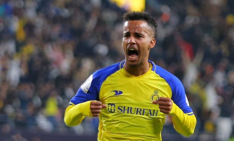 الاتحاد يطلب غريب من النصر .. كواليس مثيرة للصفقة المرتقبة