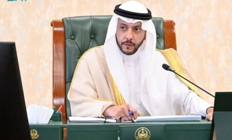اجتماع المجلس المحلي برئاسة محافظ الطائف في جلسته العشرين